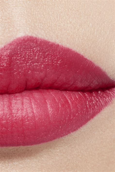 chanel rouge allure velvet la provocante|ROUGE ALLURE VELVET Luminous matte lip colour 43 .